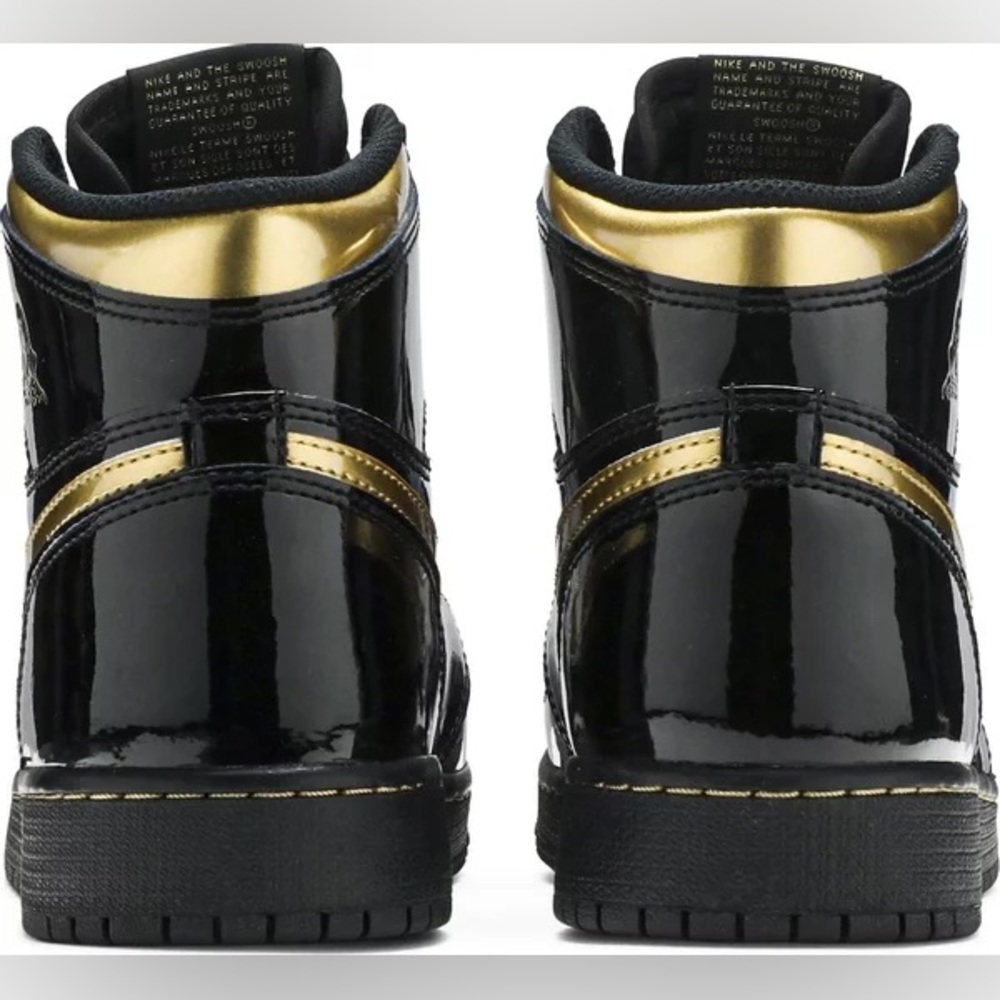 Air Jordan 1 Retro High OG GS 'Black Metallic Gold' - Picture 11 of 11